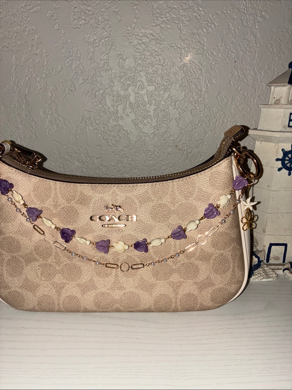 Purple Hawaiian Crown Flower & Cream Turtle Acrylic Beaded Purse Chain